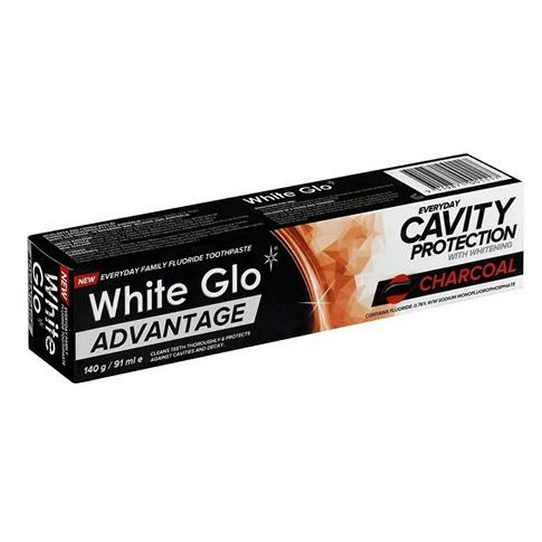 White Glo Advantage Charcoal, 140gm