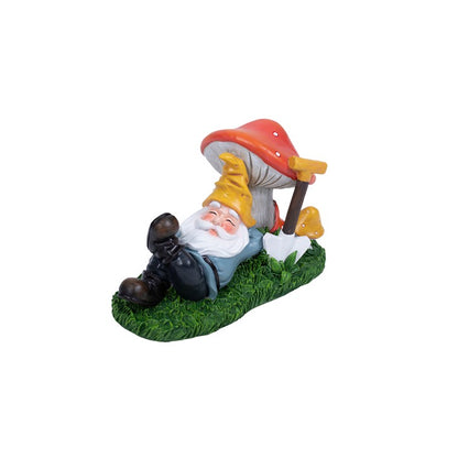 Garden Gnome, Napping